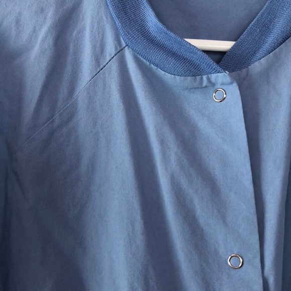 Blue jacket - Picture 2 of 3